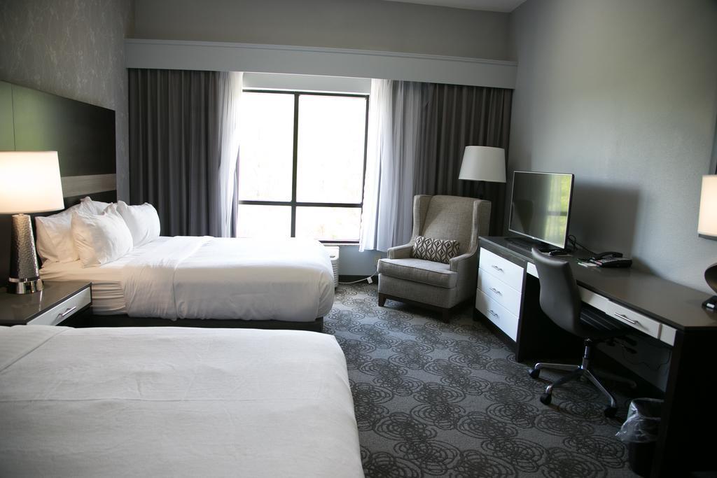 Hotel Four Points By Sheraton Birmingham 3*