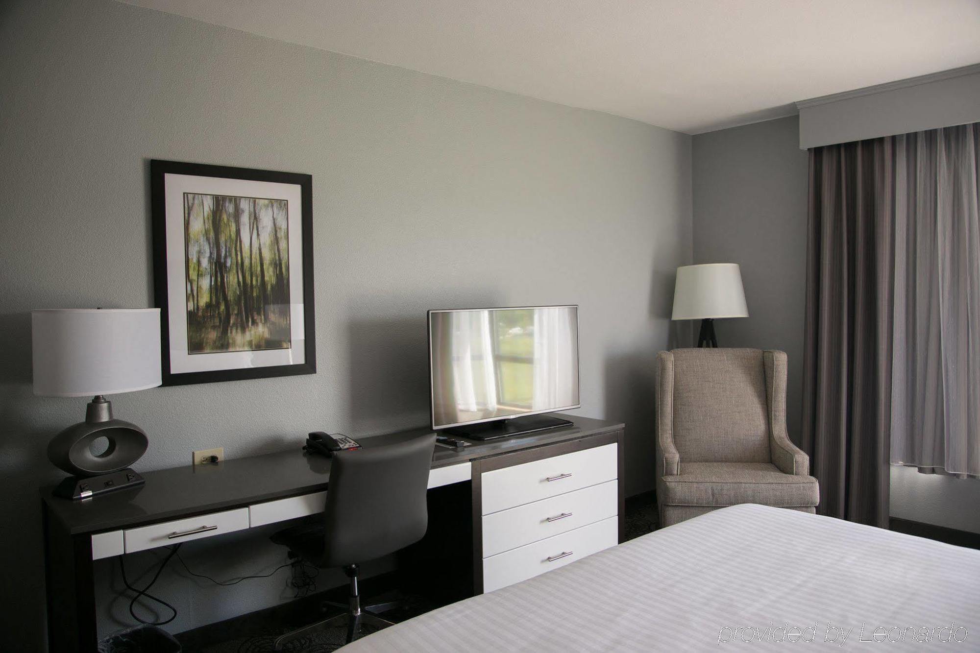 Four Points By Sheraton Birmingham Hotel Homewood