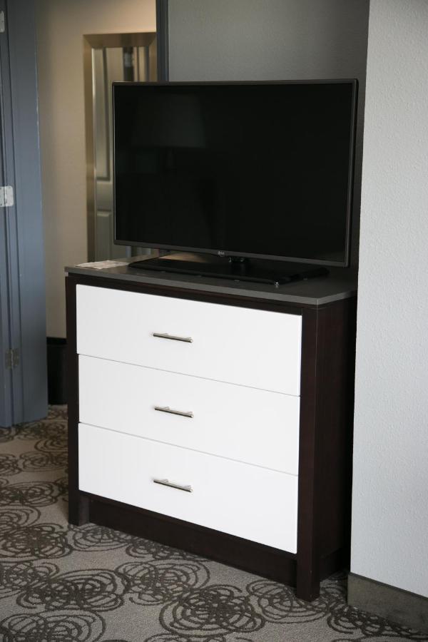 Four Points By Sheraton Birmingham Hotel